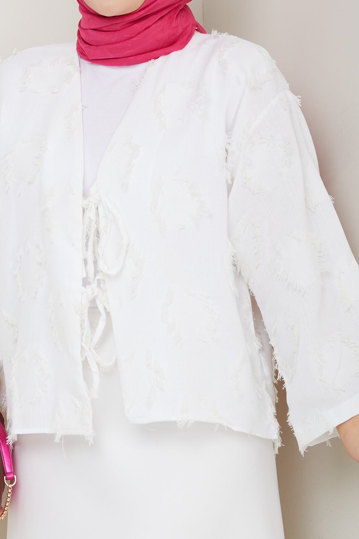 RU PÜSKÜL DETAY KİMONO-BEYAZ