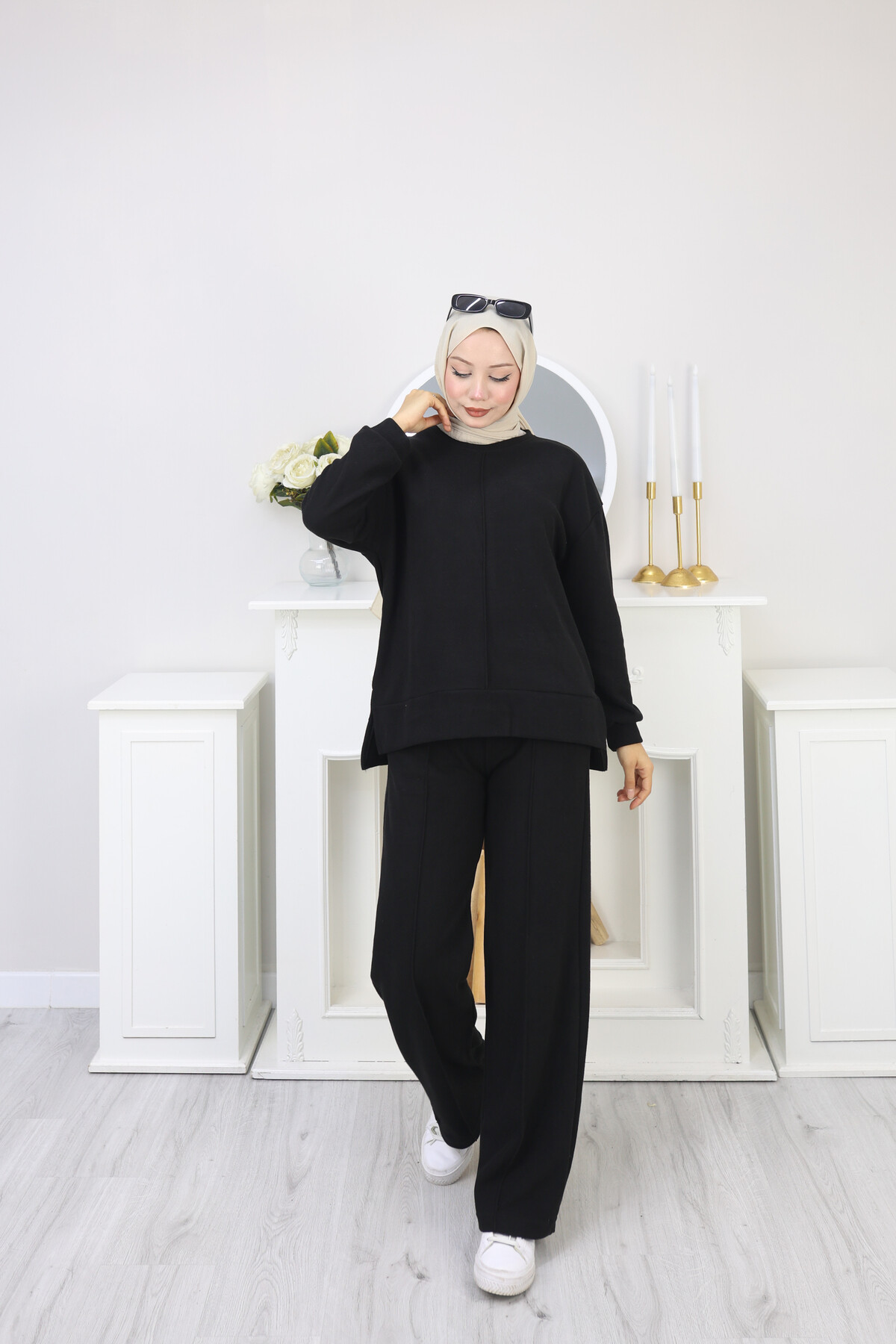 SELANİK ÇIMA DETAY TAKIM -SİYAH