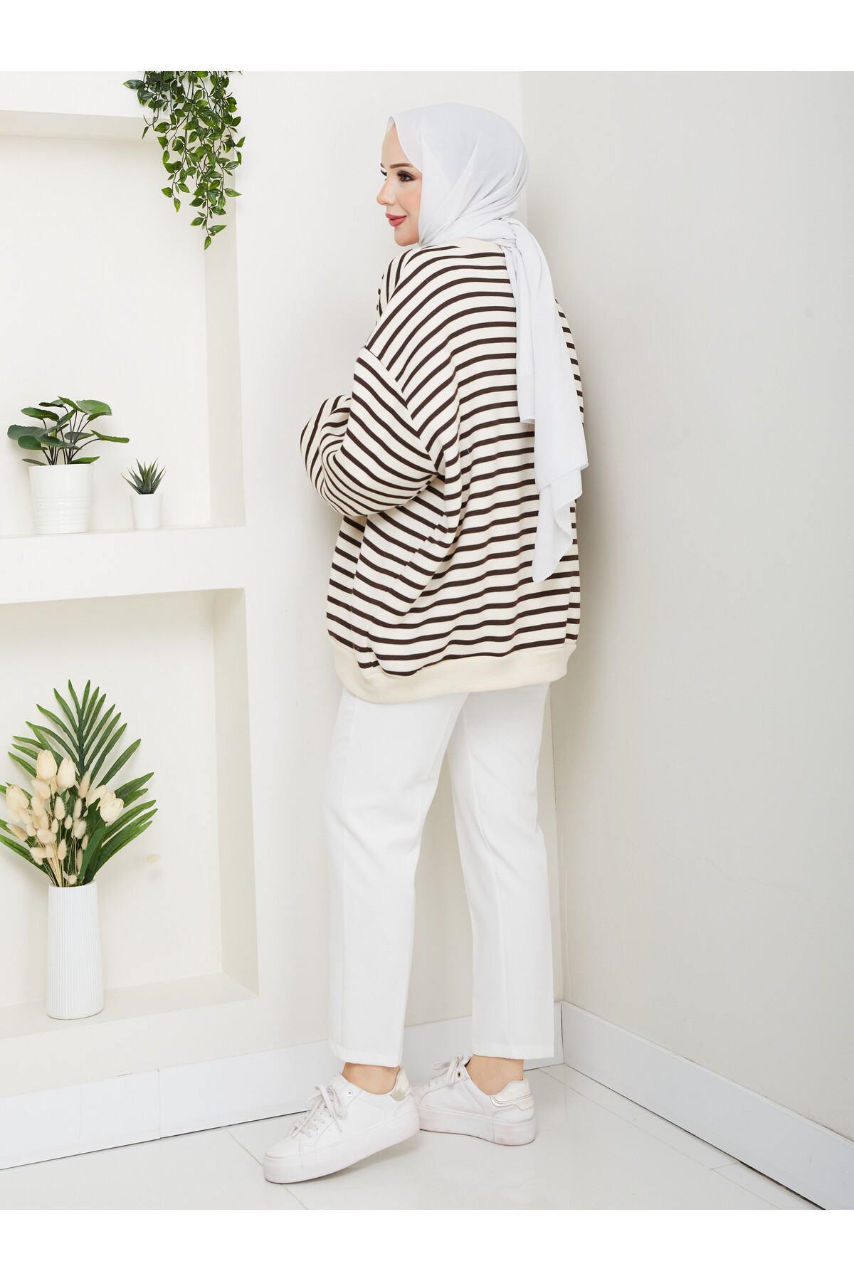 ŞIK ÇİZGİLİ 3 İP DÜZ SWEAT -ACI KAHVE