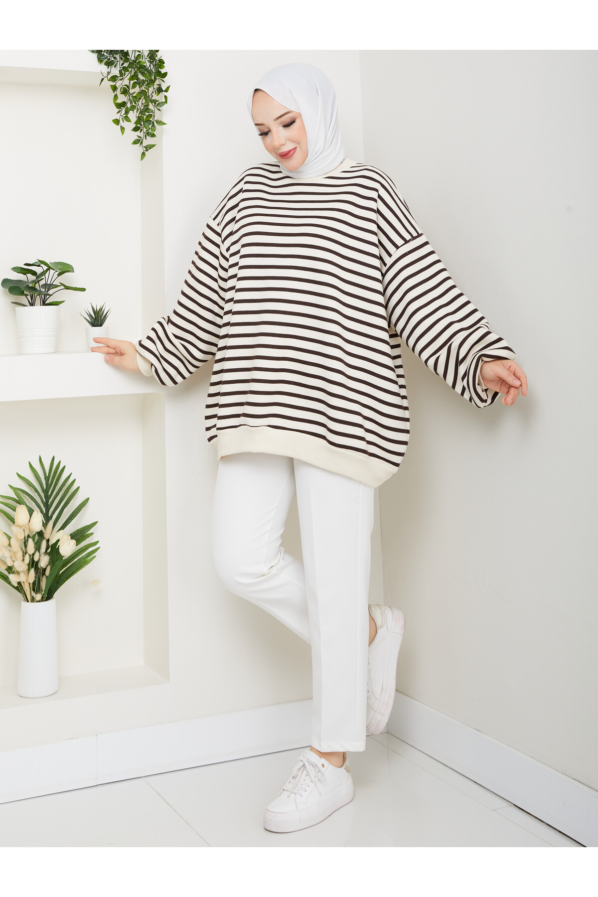 ŞIK ÇİZGİLİ 3 İP DÜZ SWEAT -ACI KAHVE