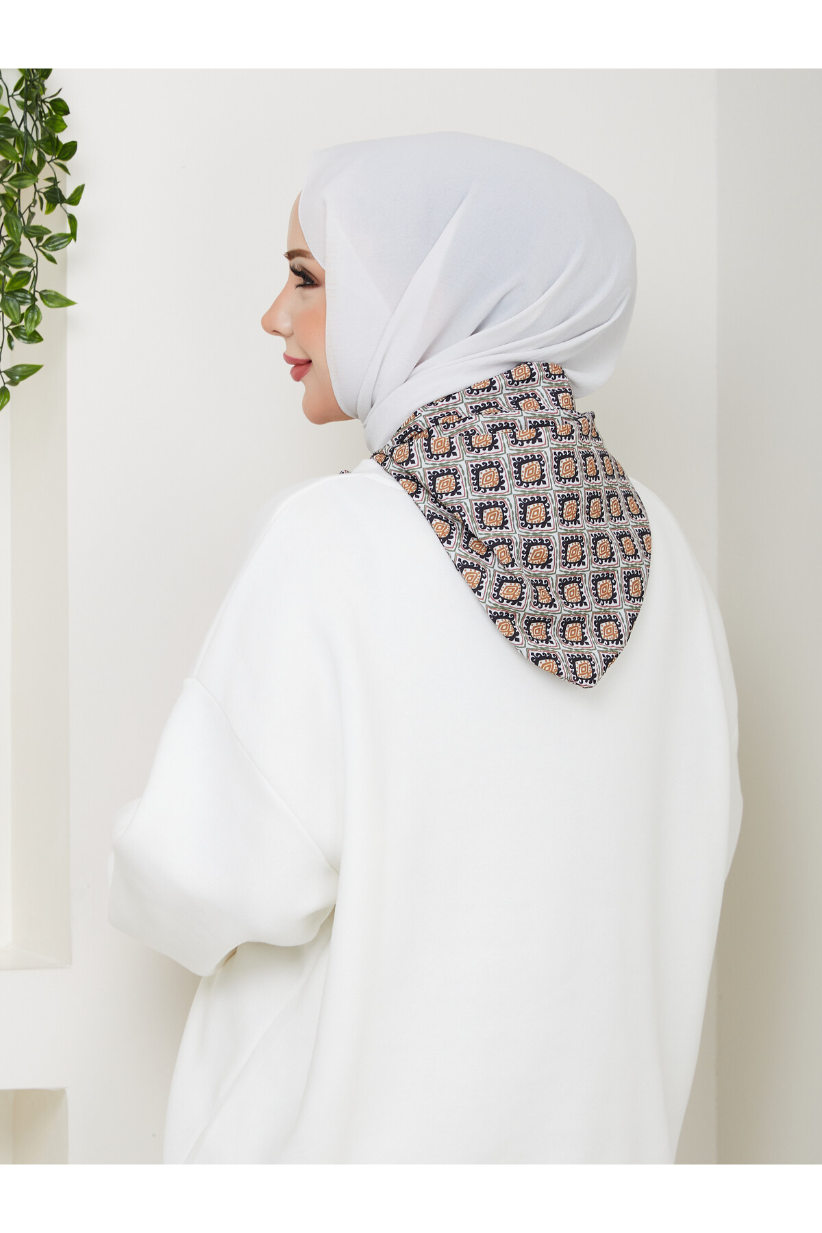 ÜÇ İP FUARLI SWEAT-BEYAZ