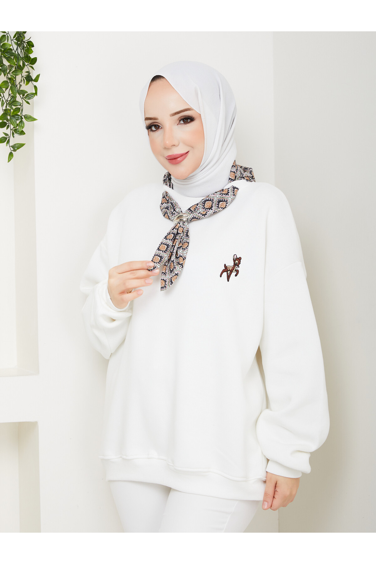 ÜÇ İP FUARLI SWEAT-BEYAZ