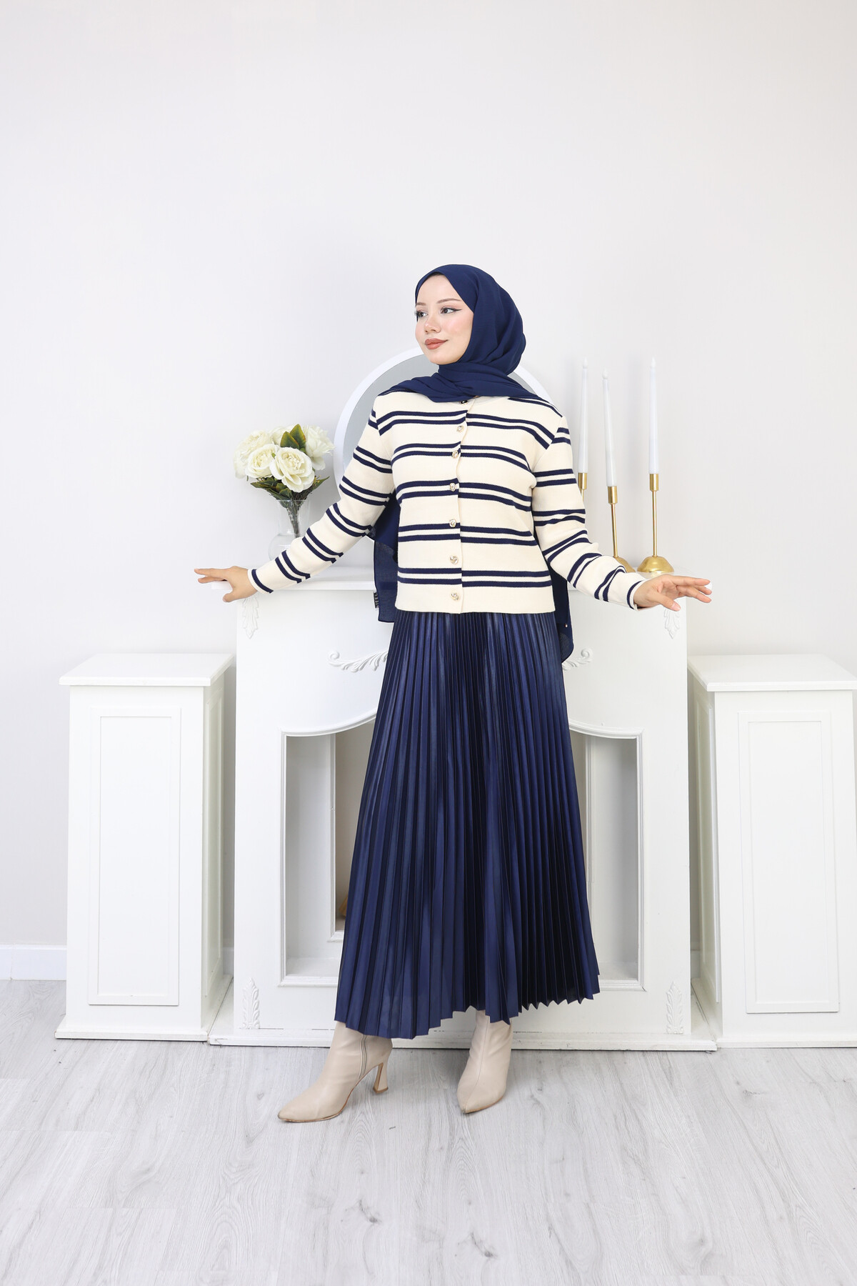 VN ÇİZGİLİ HIRKA ETEK KOMBİN -KREM