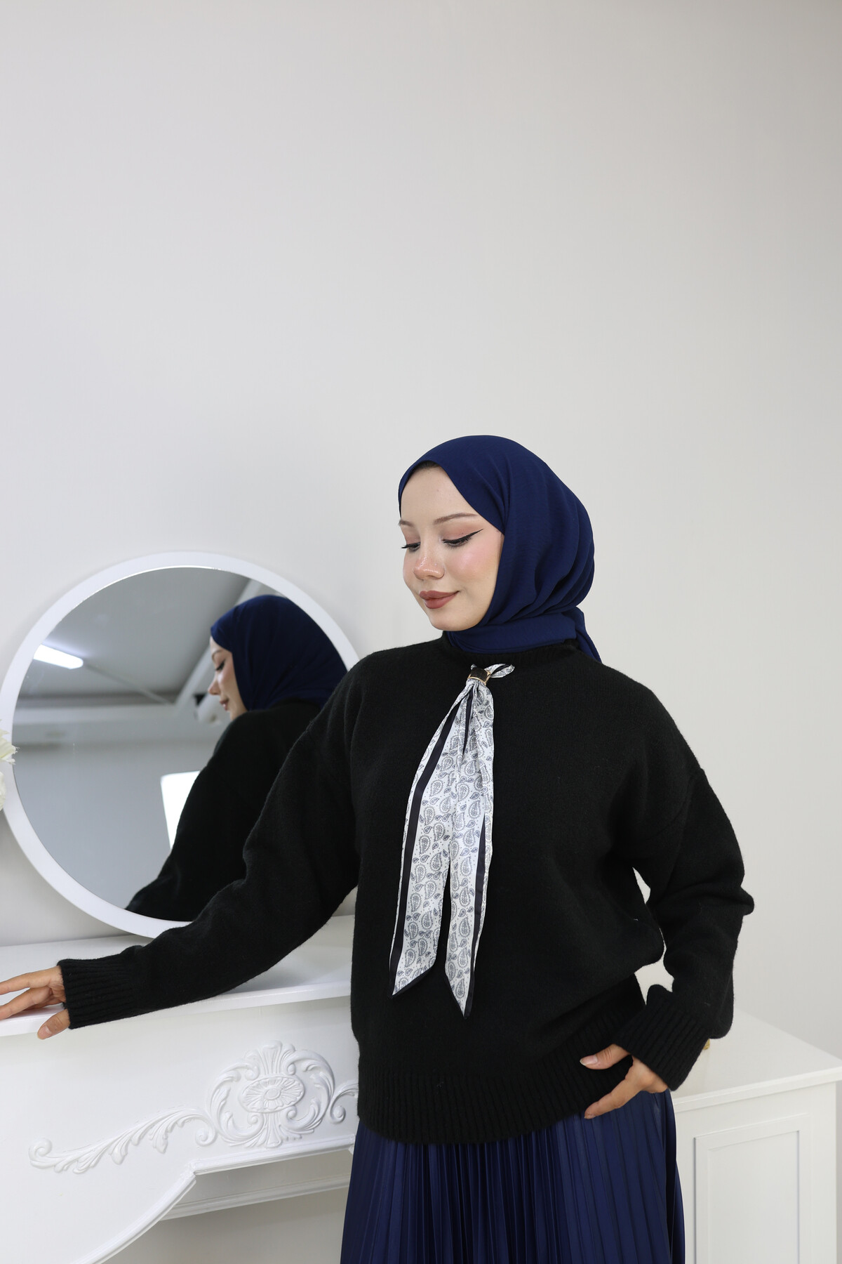 VNZ  FULARLI KAZAK - SİYAH