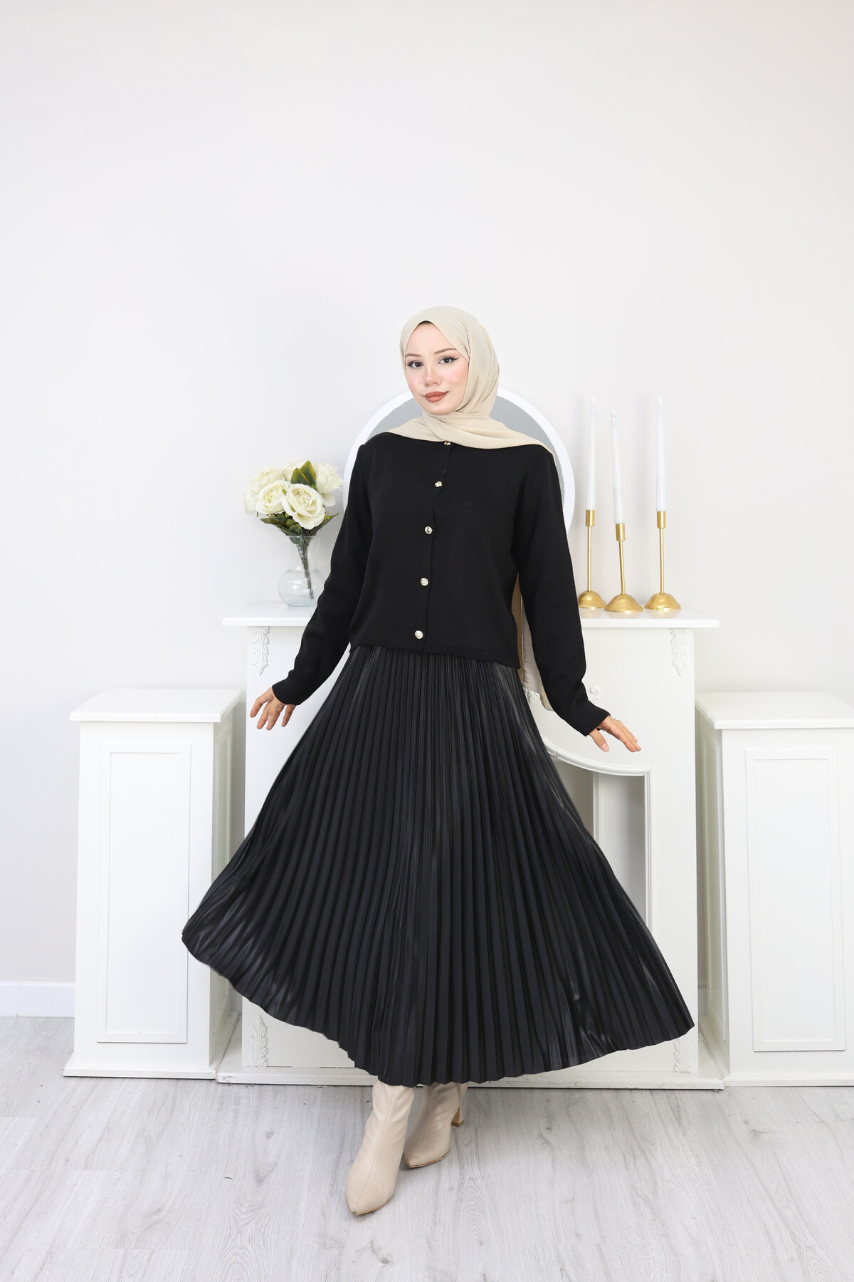 VNZ GOLD DÜĞME TRİKO HIRKA -SİYAH