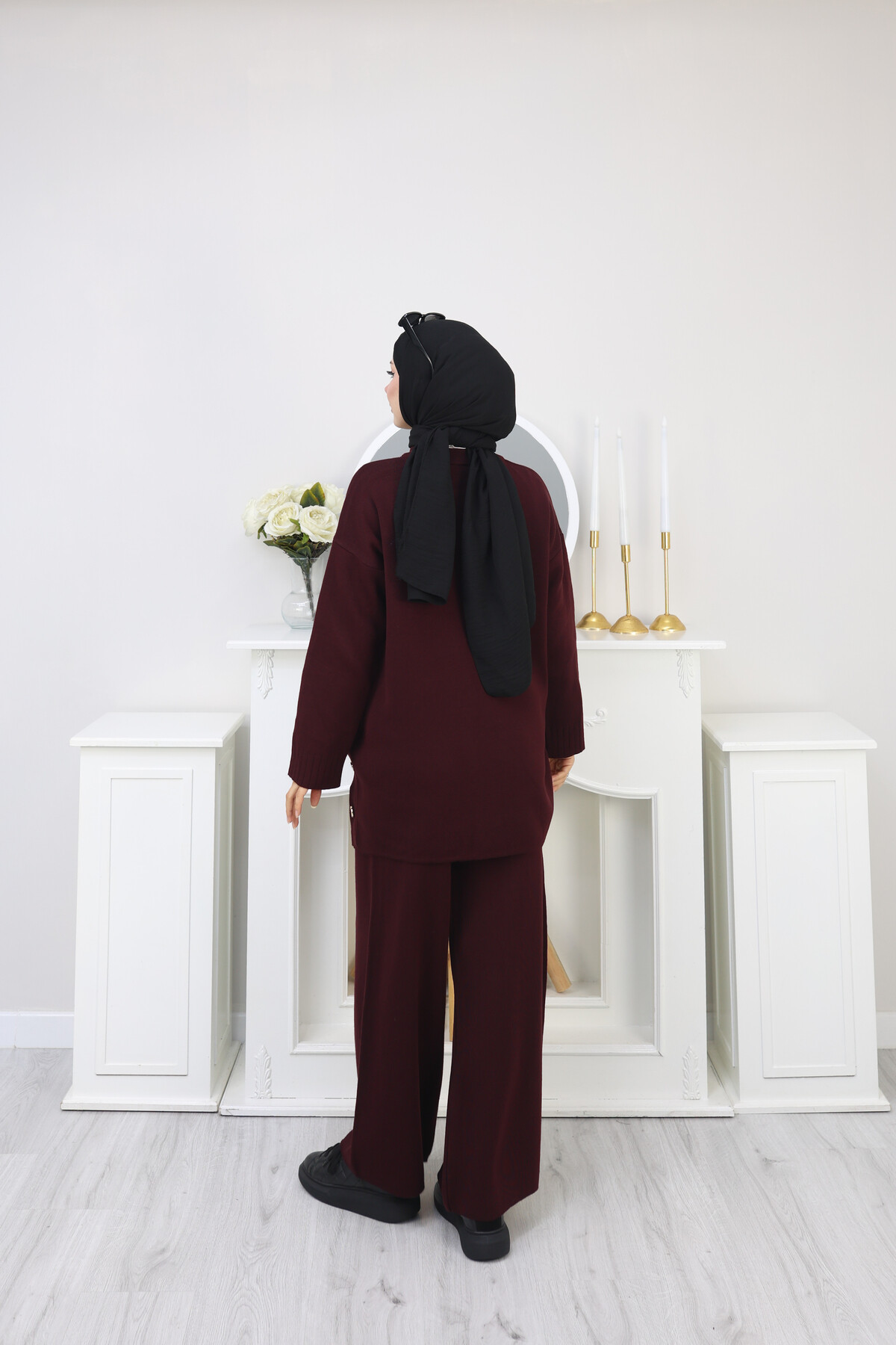 YANLARI DÜĞME DETAY TRİKO TAKIM -BORDO