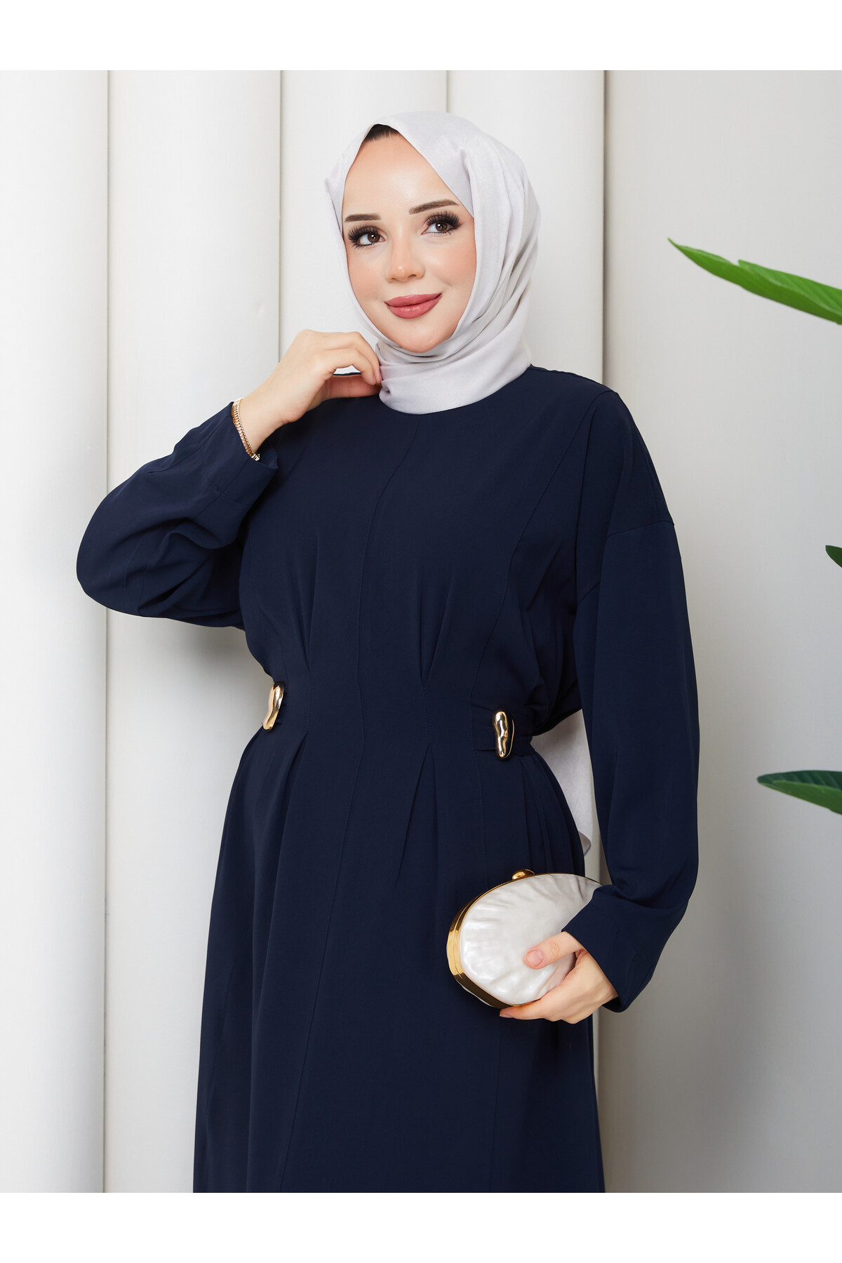 YANLARI GOLD DETAY ELBİSE - LACİVERT