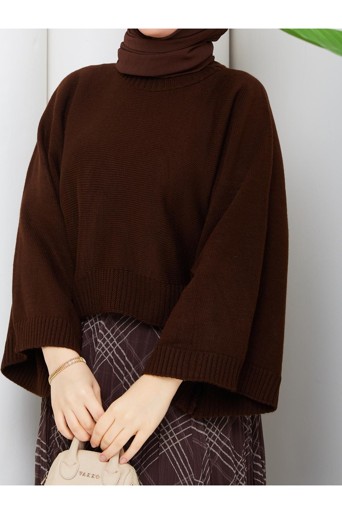 YARASAKOL CROP KAZAK - ACIKAHVE