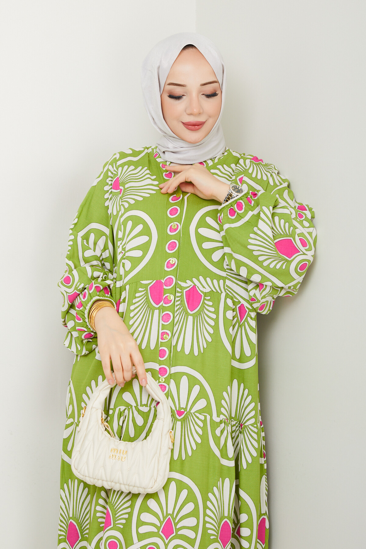 YARI DÜĞMELİ EBRU DESENLİ ELBİSE-YEŞİL