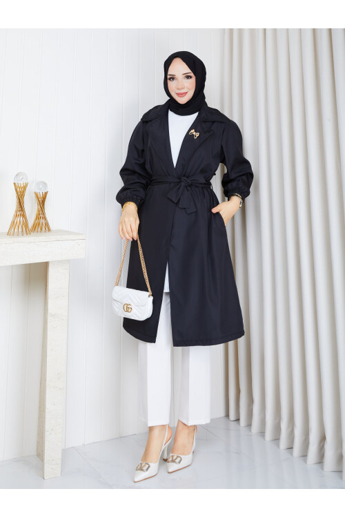 0455 Kuşaklı Broş Detaylı Trençkot-Siyah