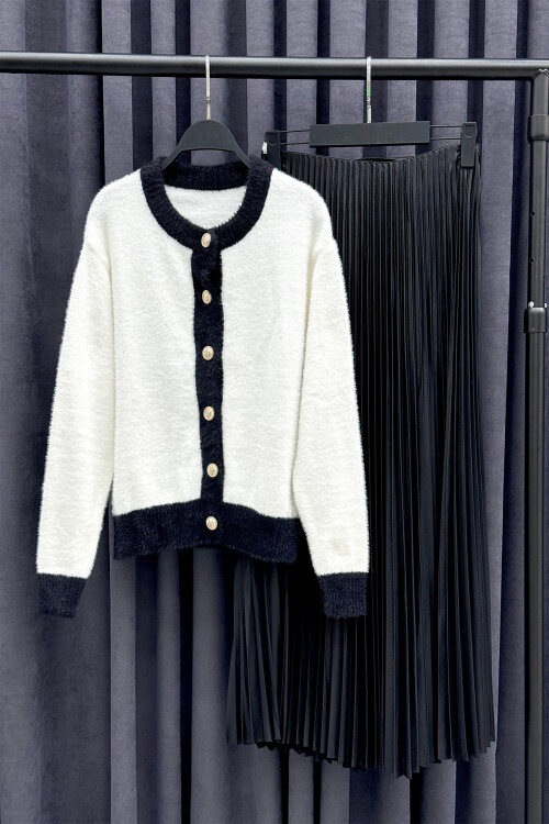 Gold Detay Tüy Hırka Kombin Beyaz