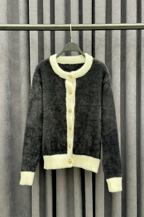 Gold Detay Tüy Hırka Siyah