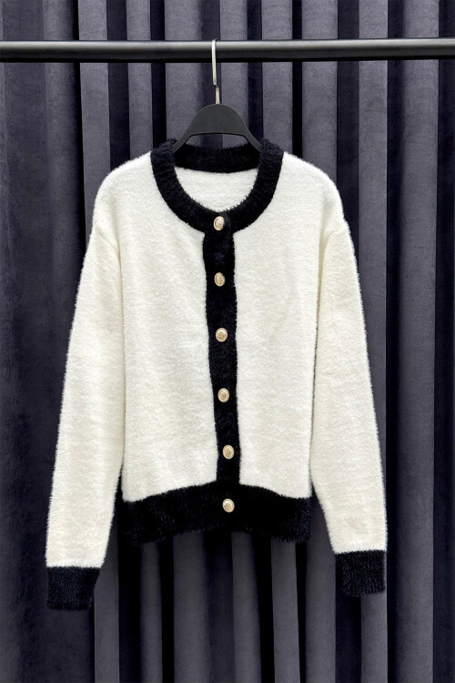 Gold Detay Tüy Hırka Yeşil Beyaz