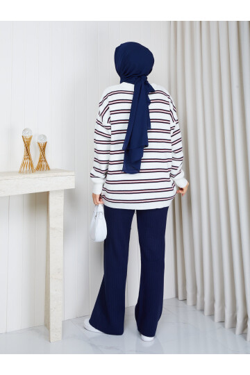 0305 Çizgili Oversize Triko Kazak –Beyaz