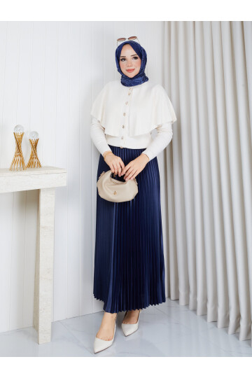 1002-Pelerin Detaylı Kazak-Krem