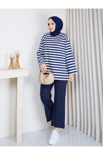 1482 Ekru Lacivert Çizgili Oversize İki İplik Penye Tunik