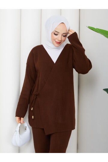 BAĞCIK DETAY TRİKO TAKIM -ACI KAHVE