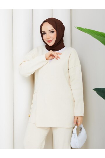 BAĞCIK DETAY TRİKO TAKIM -KREM