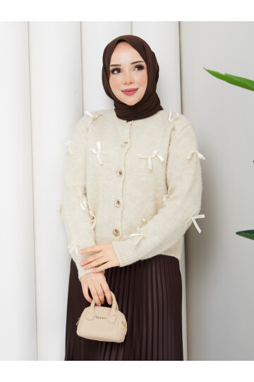 FİYONKLU TRİKO HIRKA - KREM