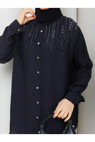 OMUZDAN TAŞ DETAYLI GÖMLEK - SİYAH