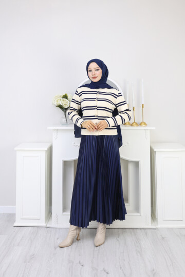 VN ÇİZGİLİ KISA HIRKA -KREM