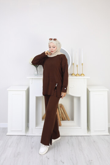 YIRTMAÇ DETAY TRİKO TAKIM-ACI KAHVE